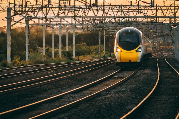 What are the decarbonisation opportunities for the rail sector and how can technology help?